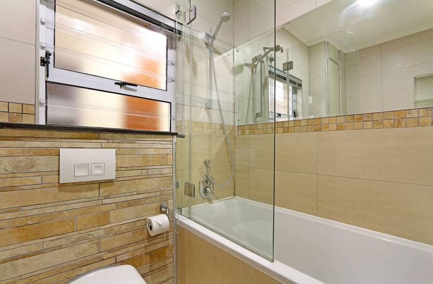 2 Bedroom Property for Sale in Western Hills Eastern Cape
